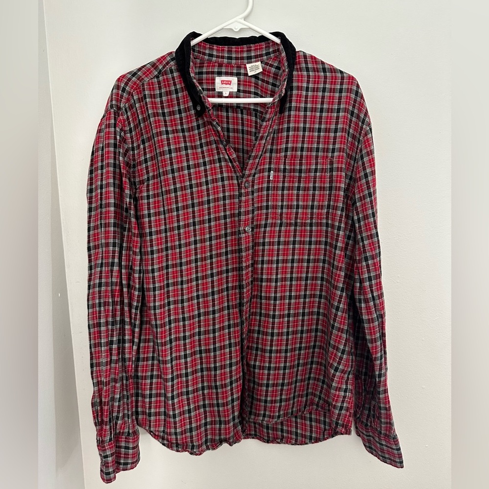 Levi’s Plaid Button Down with Corduroy Collar
